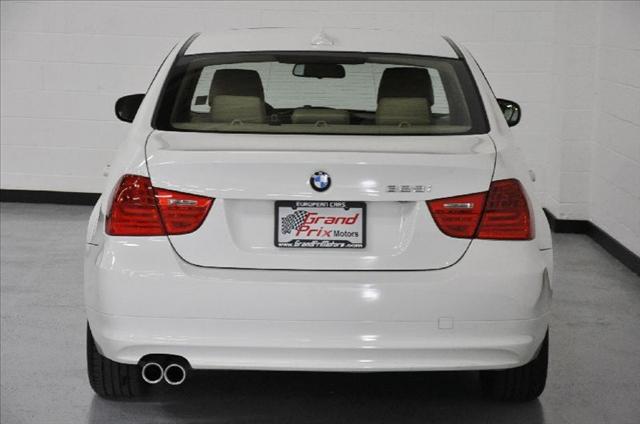 BMW 3 series 2009 photo 3