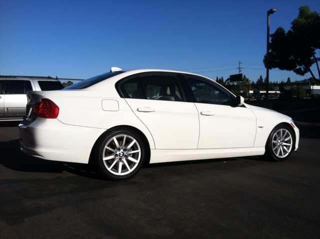 BMW 3 series Heritage FX4 Supercrew Sedan