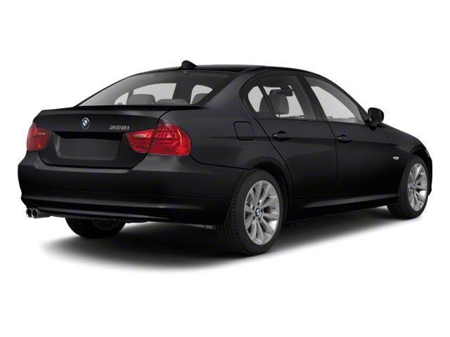 BMW 3 series 2010 photo 2