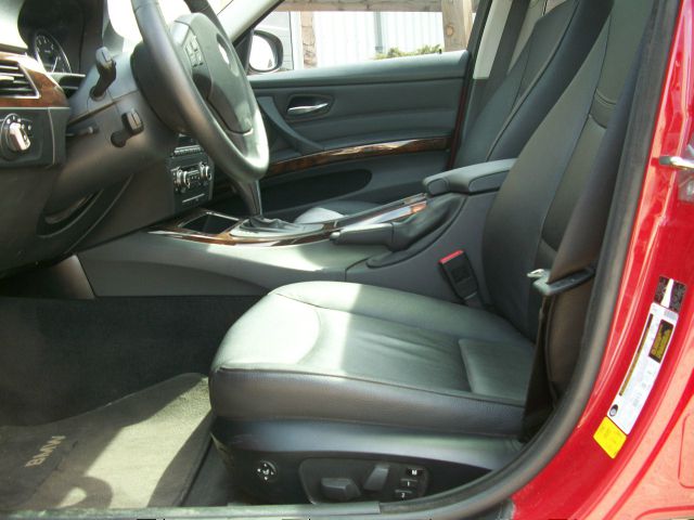 BMW 3 series 2010 photo 12