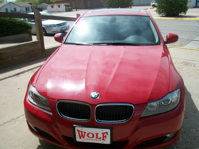 BMW 3 series 2010 photo 17