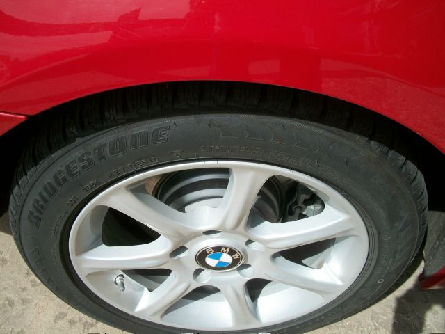 BMW 3 series 2010 photo 3