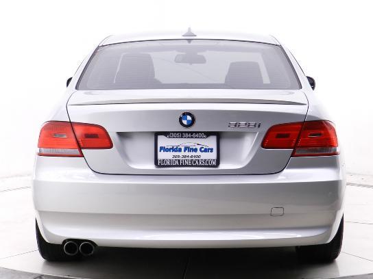 BMW 3 series 2010 photo 1