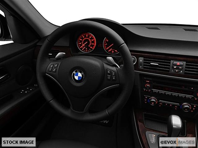 BMW 3 series 2010 photo 1