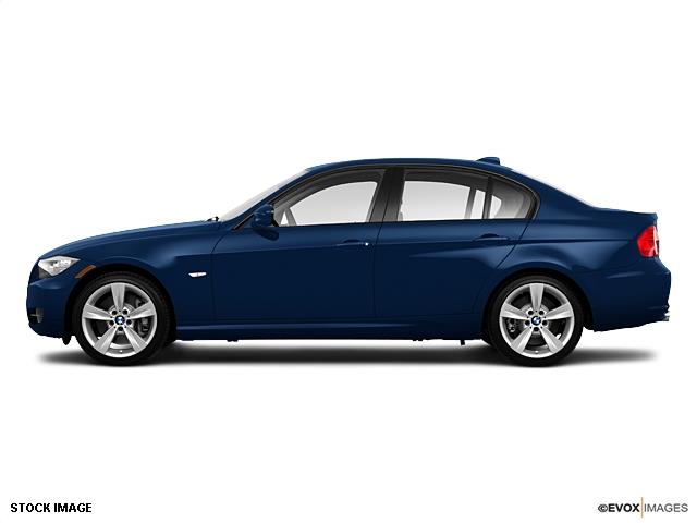 BMW 3 series 2010 photo 2