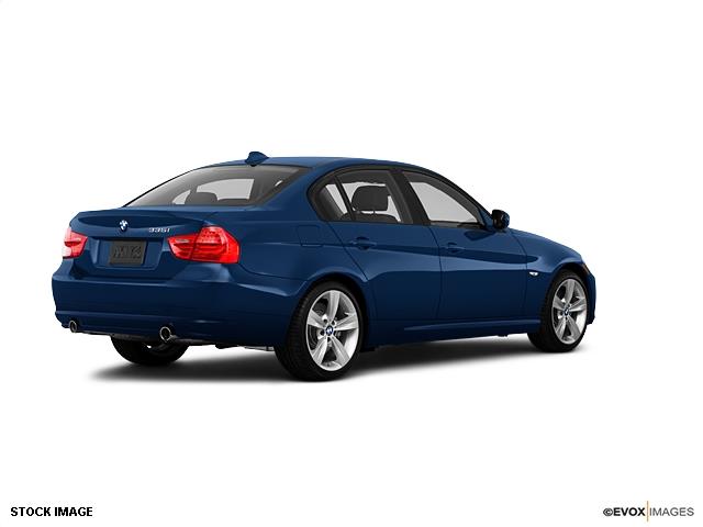 BMW 3 series 2010 photo 3