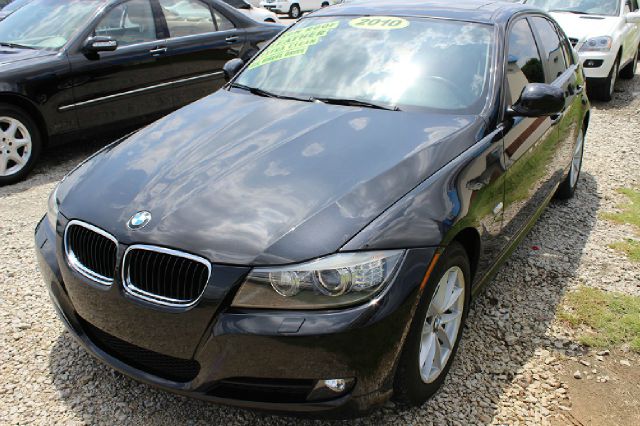 BMW 3 series 2010 photo 2