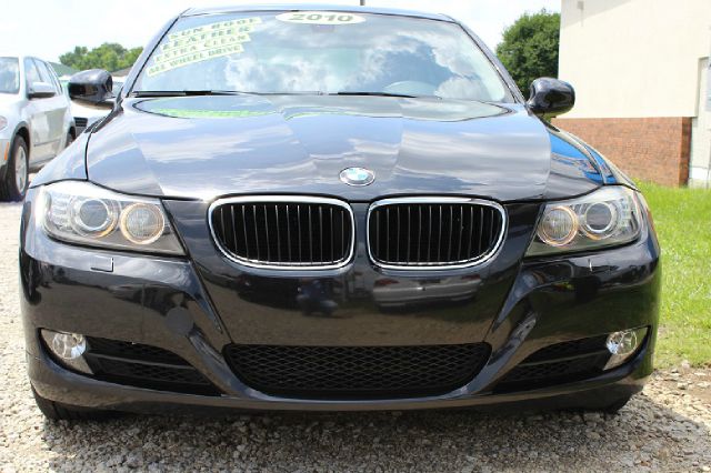 BMW 3 series 2010 photo 4