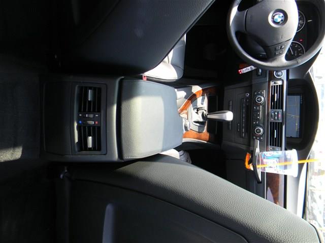 BMW 3 series 2010 photo 29