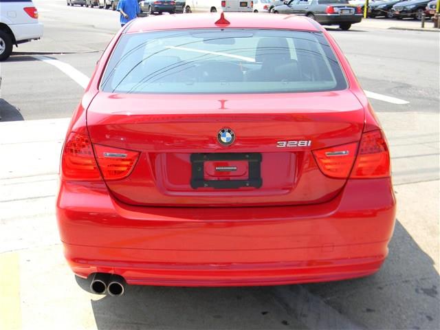 BMW 3 series 2010 photo 31