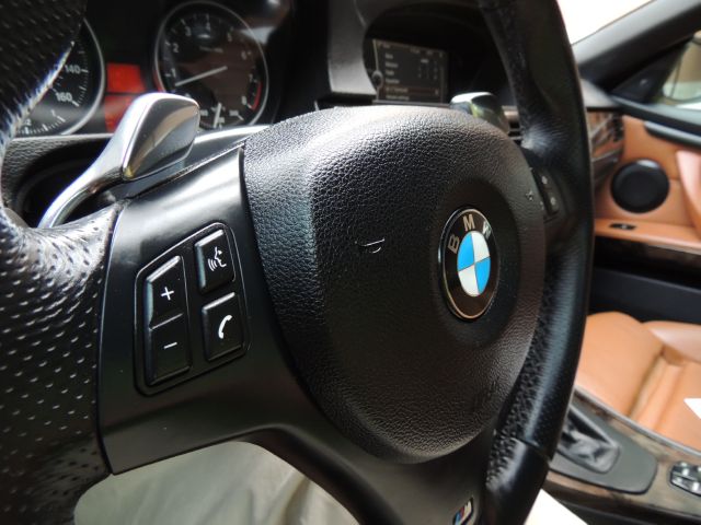 BMW 3 series 2010 photo 22