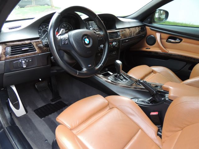 BMW 3 series 2010 photo 26