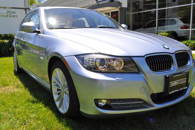 BMW 3 series 2010 photo 39