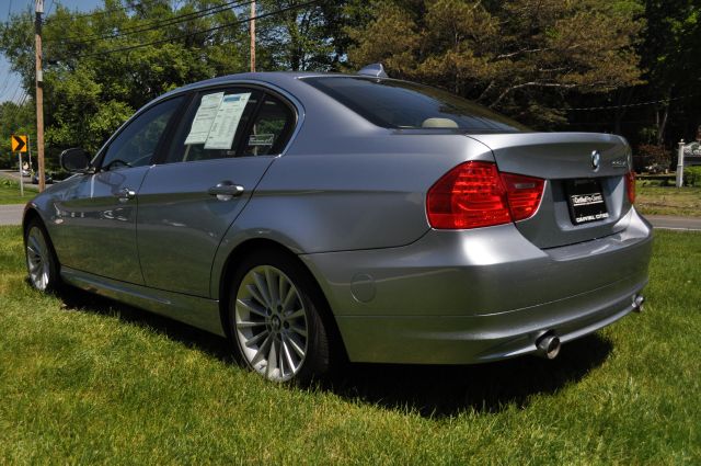 BMW 3 series 2010 photo 7