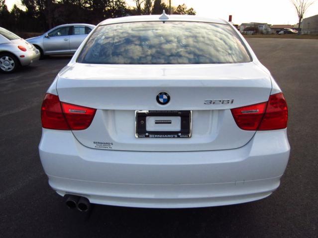 BMW 3 series 2010 photo 5