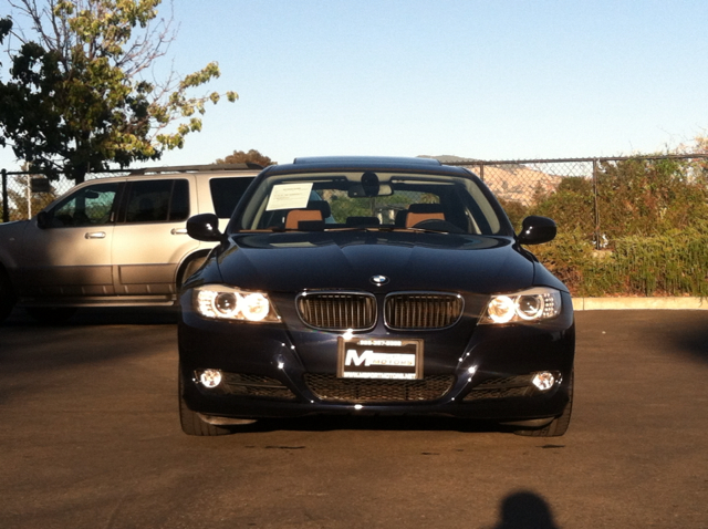 BMW 3 series 2010 photo 4