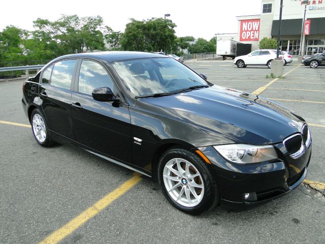 BMW 3 series 2010 photo 1