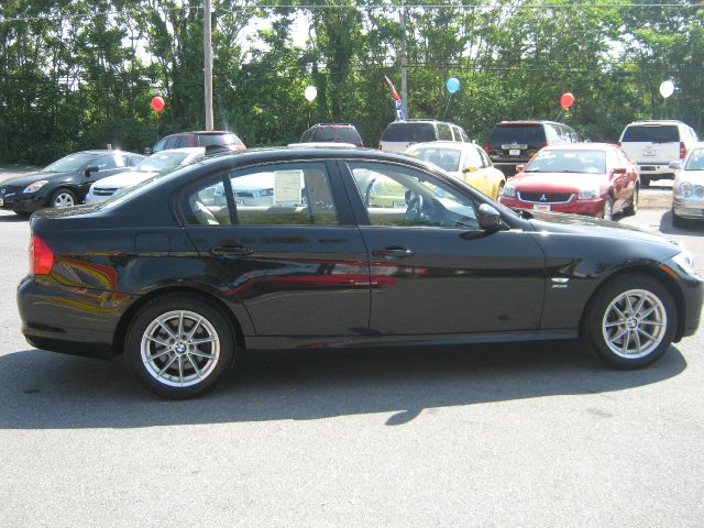 BMW 3 series 2011 photo 27