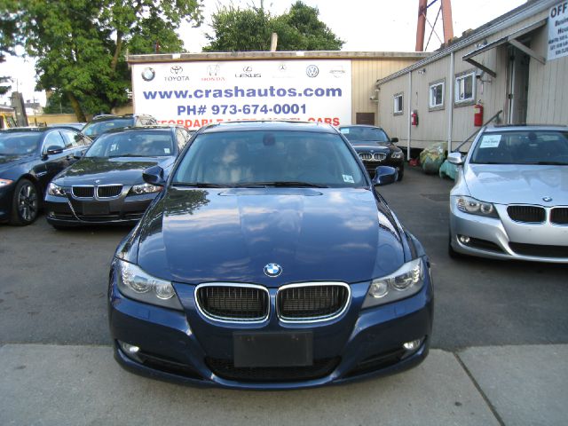 BMW 3 series 2011 photo 4