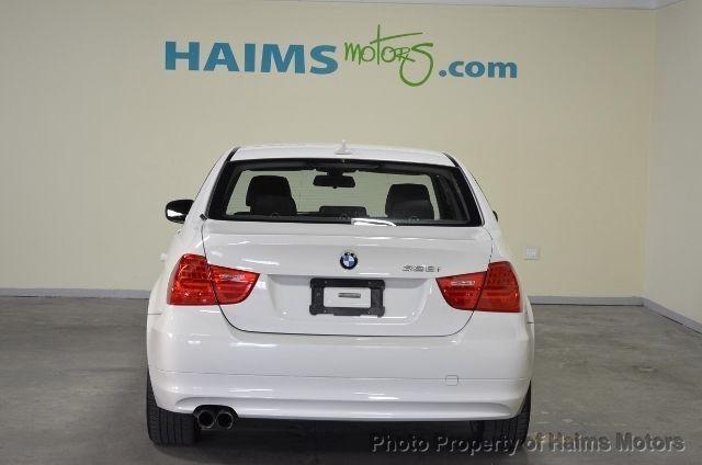 BMW 3 series 2011 photo 0