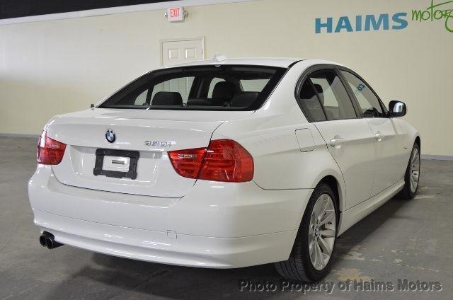 BMW 3 series 2011 photo 2