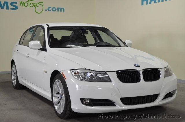 BMW 3 series 2011 photo 2