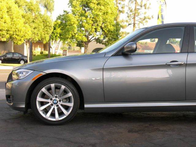 BMW 3 series Heritage FX4 Supercrew Sedan