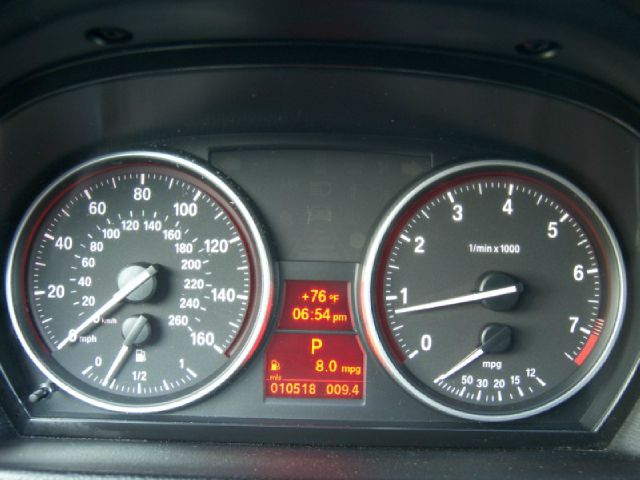 BMW 3 series 2011 photo 5