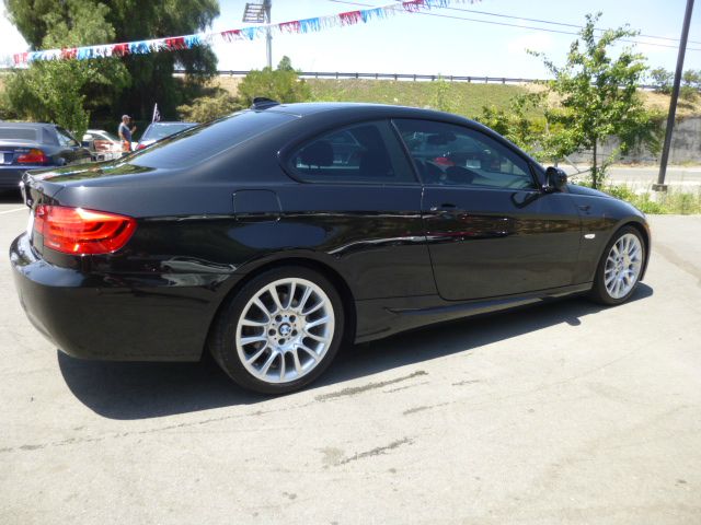 BMW 3 series 2011 photo 22