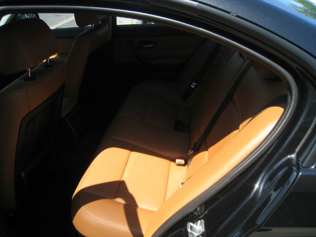 BMW 3 series 2011 photo 29