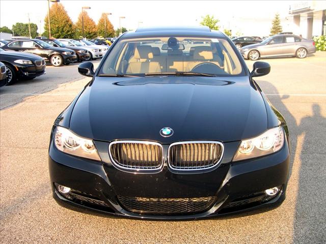 BMW 3 series 2011 photo 4