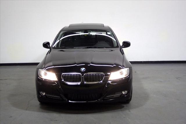 BMW 3 series 2011 photo 4