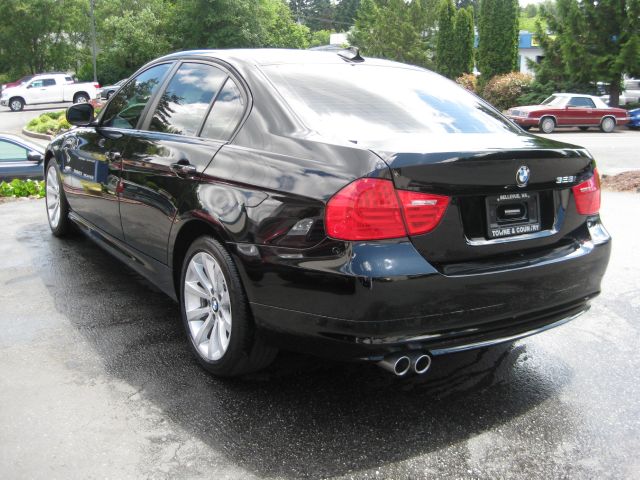 BMW 3 series 2011 photo 1