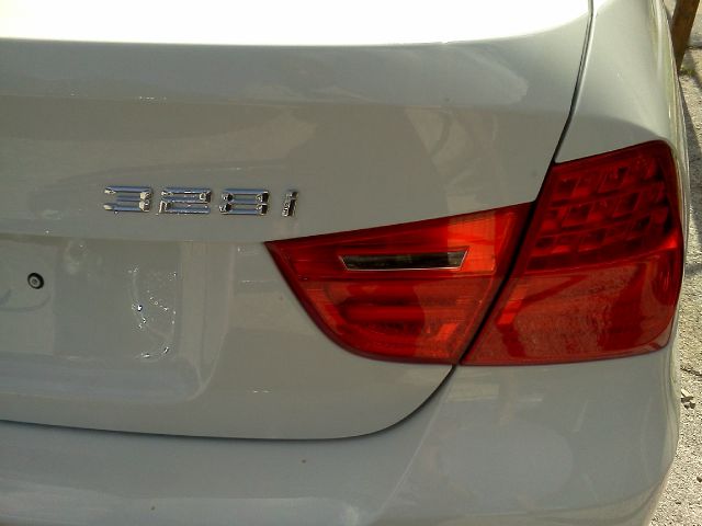 BMW 3 series 2011 photo 4