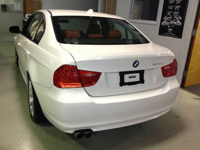 BMW 3 series 2011 photo 1