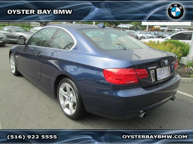 BMW 3 series 2011 photo 2