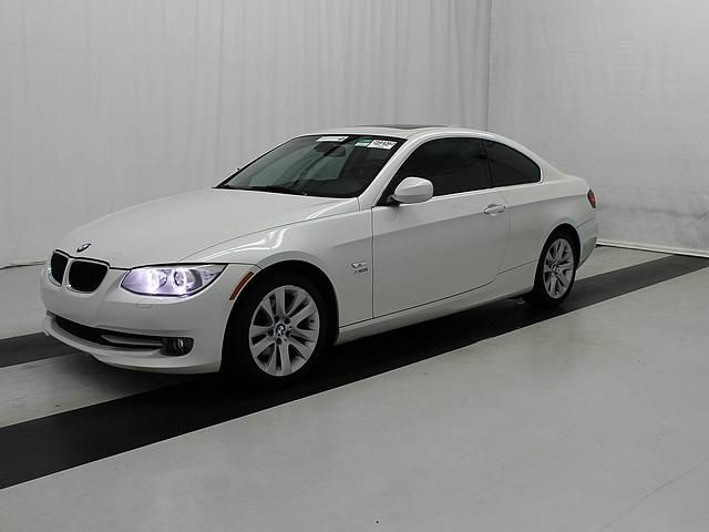 BMW 3 series 2011 photo 2