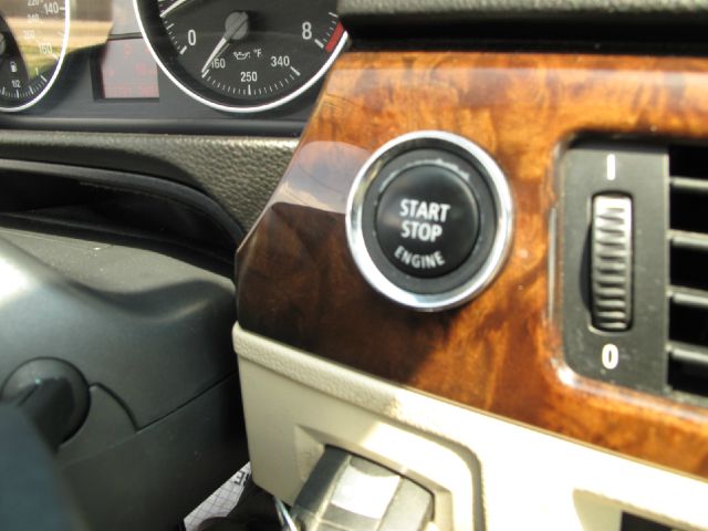 BMW 3 series 2011 photo 13