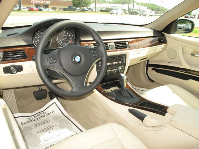 BMW 3 series 2011 photo 8