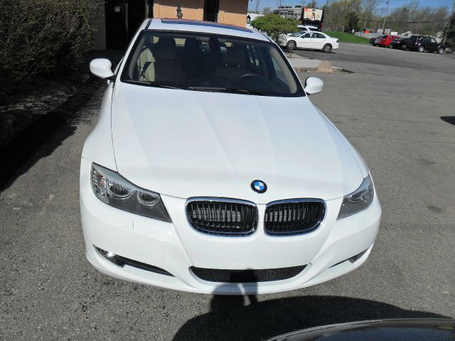 BMW 3 series 2011 photo 6