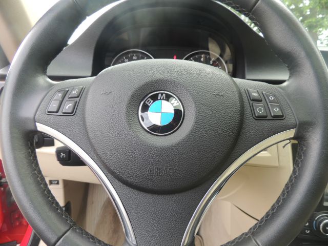 BMW 3 series 2011 photo 4