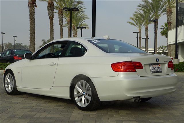 BMW 3 series 2012 photo 4