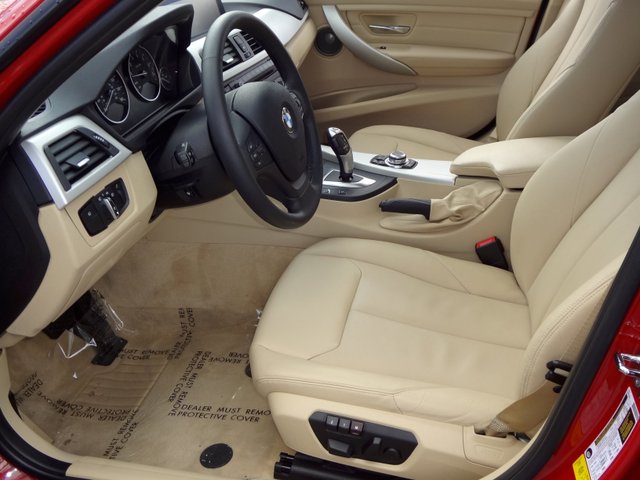 BMW 3 series 2012 photo 1