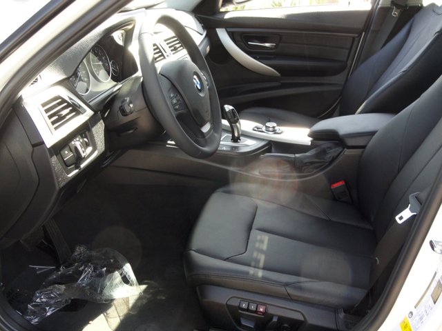 BMW 3 series 2012 photo 1