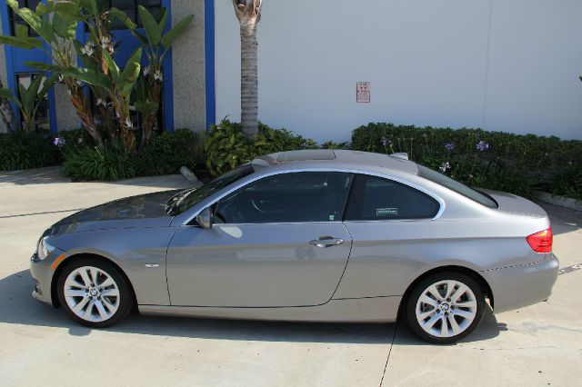 BMW 3 series 2012 photo 21