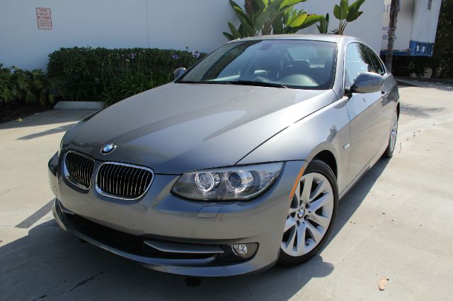 BMW 3 series 2012 photo 26