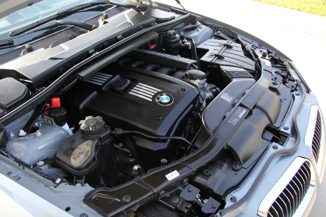 BMW 3 series 2012 photo 4