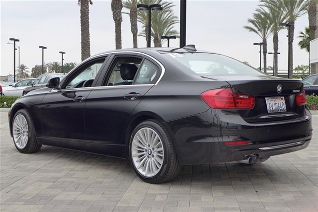 BMW 3 series 2012 photo 4