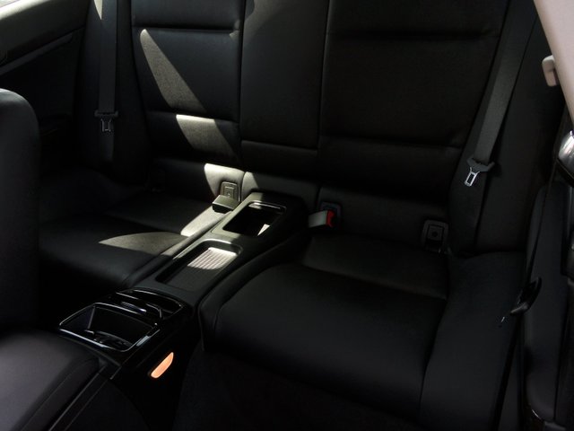 BMW 3 series 2012 photo 2