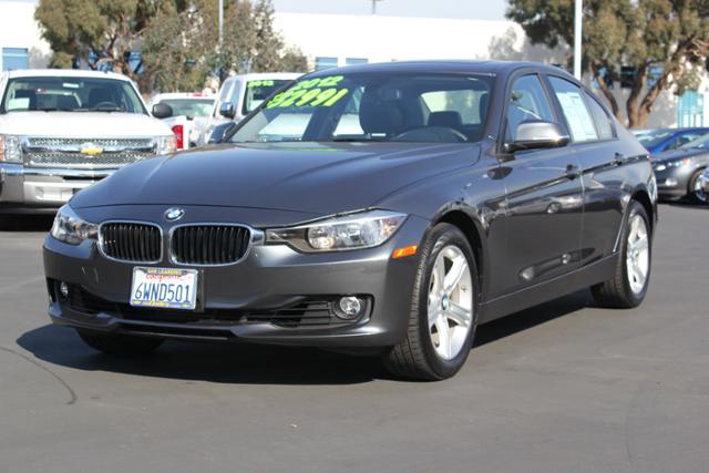 BMW 3 series 2012 photo 2